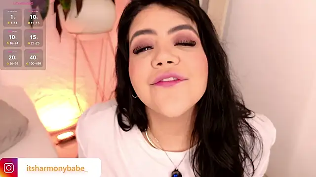 Harmonybabe  online show from October 2025 01:45:01 PM