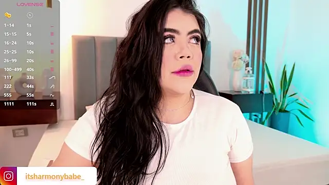 Snapshot of Harmonybabe_ chatting on June 2026 08:24:02 PM Harmonybabe online show from June 2026 08:24:02 PM