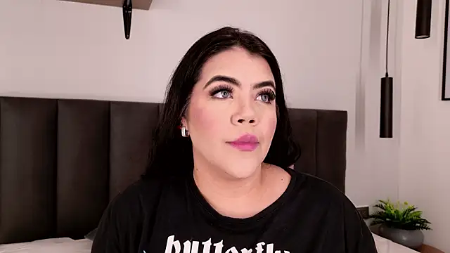 Harmonybabe  online show from March 2026 09:33:02 PM