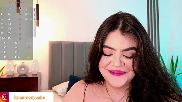 Snapshot of Harmonybabe_ chatting on June 2026 12:32:02 AM Harmonybabe online show from June 2026 12:32:02 AM