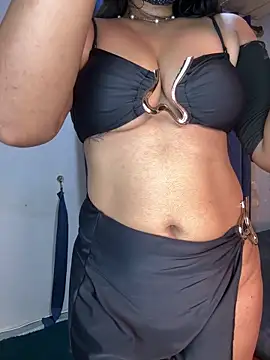 Cinderella-98 online show from November 2025 01:15:01 PM