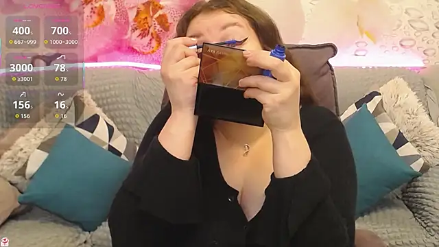 Nataly cute online show from April 2026 06:32:02 PM