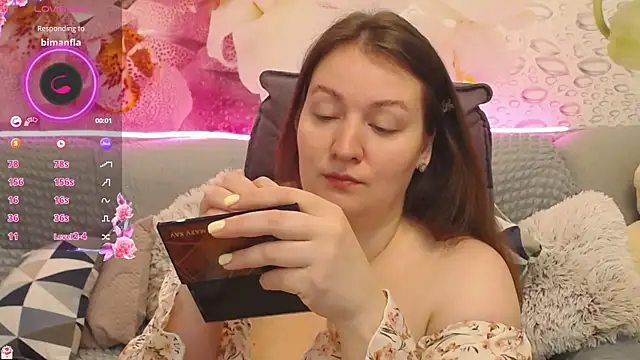 Nataly cute online show from April 2026 06:14:02 PM