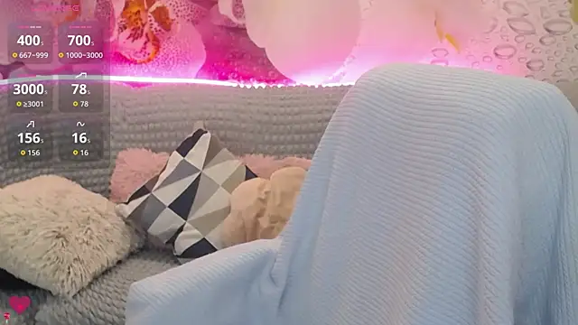 Nataly cute online show from November 2025 06:01:02 PM