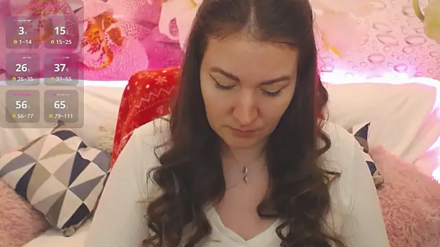 Nataly cute online show from October 2025 06:32:02 PM