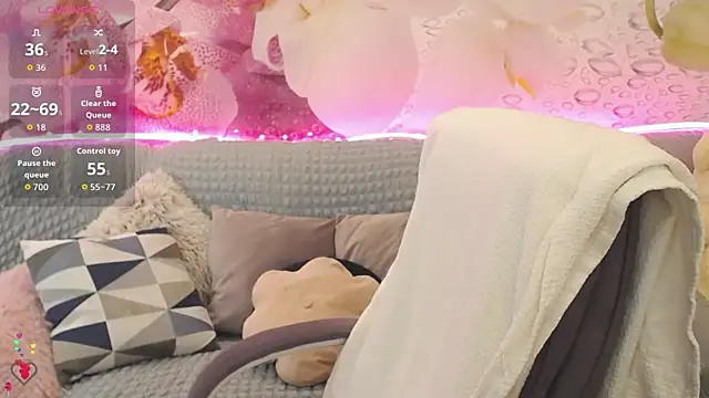 Nataly cute online show from November 2025 10:53:02 PM