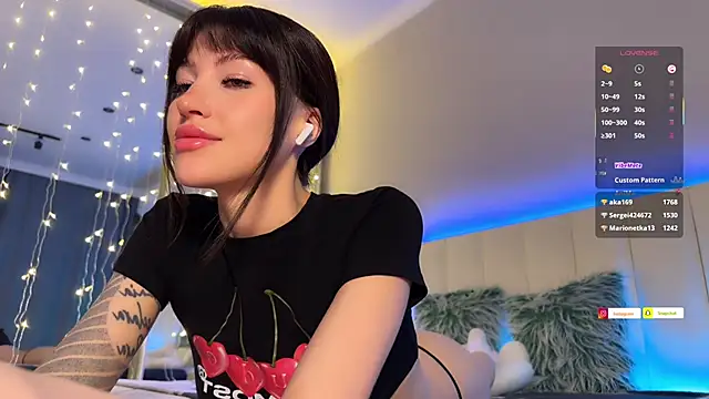 ellie miu online show from February 2026 09:24:01 PM