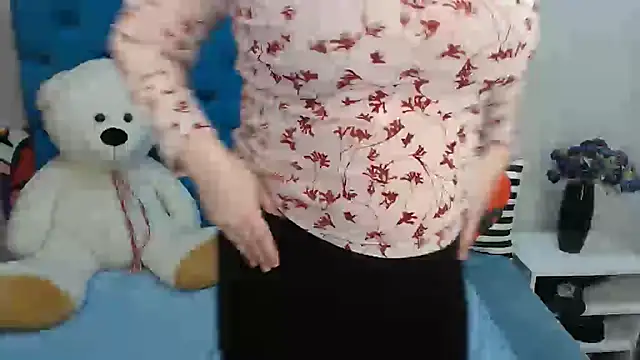 Snapshot of Sexy_MALIKKA chatting on February 2025 06:13:02 AM Sexy MALIKKA online show from February 2025 06:13:02 AM