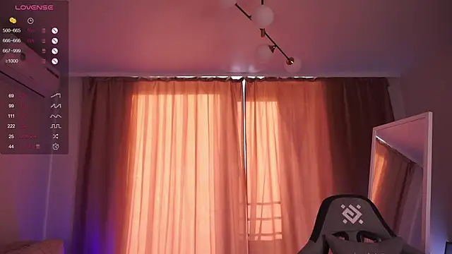 Snapshot of AnuricBriny chatting on March 2025 03:12:01 AM AnuricBriny online show from March 2025 03:12:01 AM