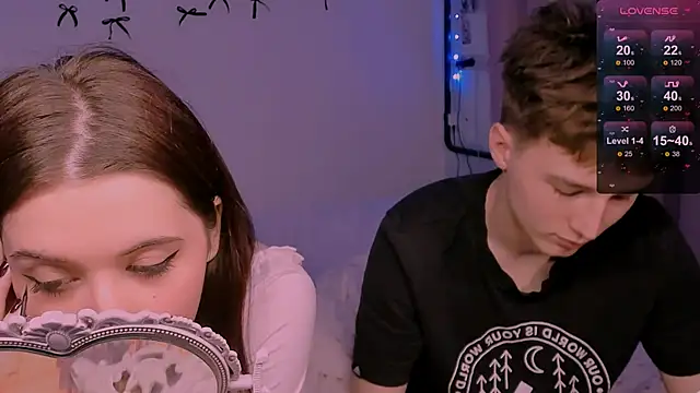 CoddleWeeper  online show from April 2026 01:39:02 PM