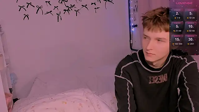 CoddleWeeper  online show from March 2026 01:51:02 PM