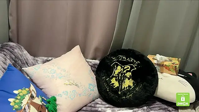 Unique-Beauty online show from October 2025 03:55:01 PM