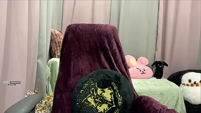 Unique-Beauty online show from February 2026 04:15:02 PM