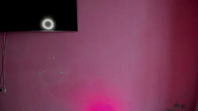 cherrycurvyyy online show from February 2026 01:22:02 PM