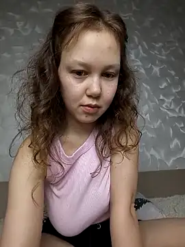  AnMiss  online show from May 2026 08:20:02 PM
