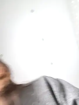 Snapshot of _AnMiss_ chatting on December 2025 04:52:02 PM AnMiss online show from December 2025 04:52:02 PM