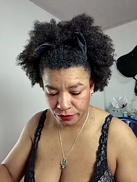 Selket11 online show from November 2025 01:58:02 PM