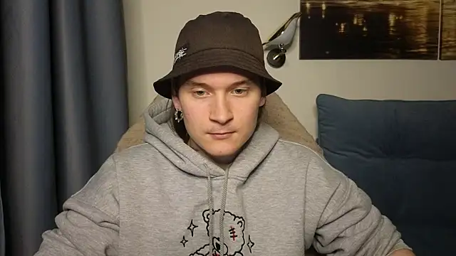 Snapshot of MoreRealAlex chatting on May 2026 12:16:02 AM MoreRealAlex online show from May 2026 12:16:02 AM