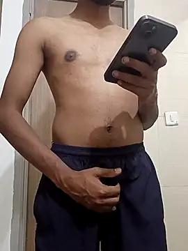 JerryJerome01 online show from February 2026 07:02:02 PM