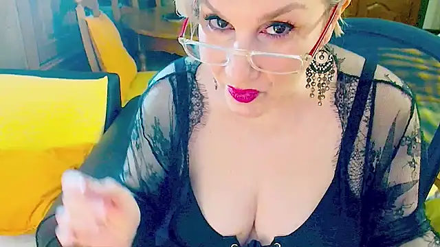 GattonaBiondona online show from April 2026 08:21:01 AM