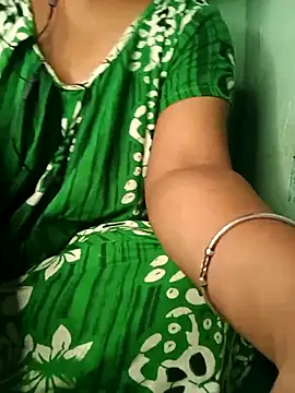 Snapshot of Ritababhi chatting on February 2025 07:04:02 PM Ritababhi online show from February 2025 07:04:02 PM