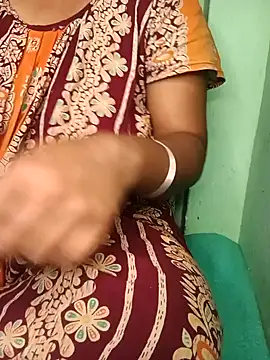 Snapshot of Ritababhi chatting on February 2025 07:07:01 PM Ritababhi online show from February 2025 07:07:01 PM