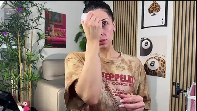 NattyFierros online show from October 2025 08:04:02 AM