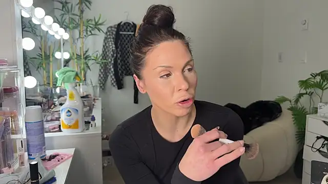 NattyFierros online show from April 2026 07:09:01 PM