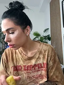 NattyFierros online show from October 2025 08:20:02 PM