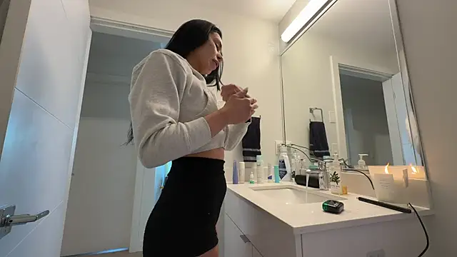 Snapshot of NattyFierros chatting on February 2026 06:08:02 PM NattyFierros online show from February 2026 06:08:02 PM