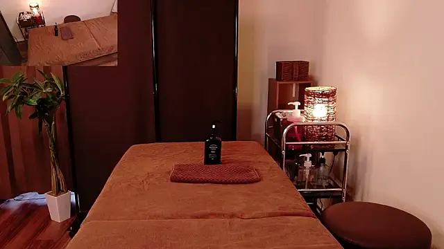 Snapshot of ManaMi-maru chatting on December 2025 10:56:01 PM ManaMi-maru online show from December 2025 10:56:01 PM