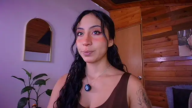 amber curly online show from July 2026 08:37:01 PM