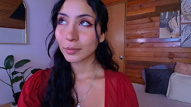 amber curly online show from April 2026 09:32:02 PM