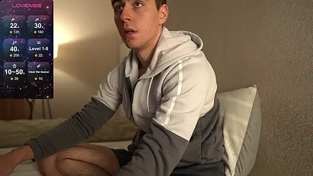 TaisonBrownX online show from September 2025 07:09:02 PM