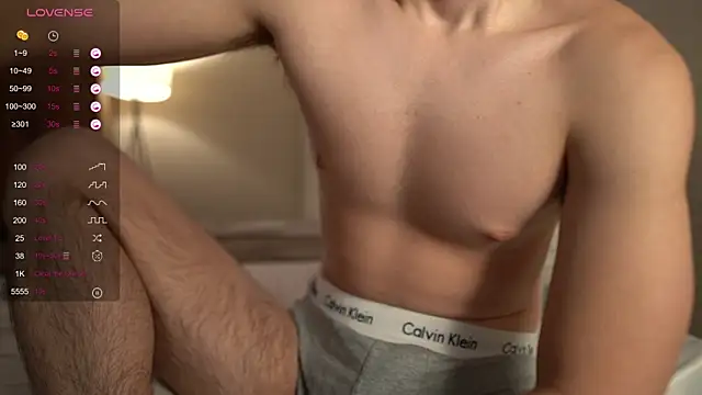 TaisonBrownX online show from October 2025 08:08:02 PM