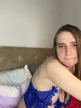 Snapshot of EvieRoseex chatting on June 2026 03:50:01 PM EvieRoseex online show from June 2026 03:50:01 PM