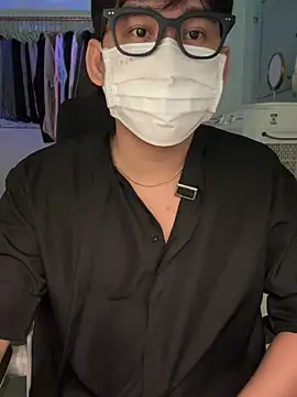 MinhTuanLive online show from March 2025 06:07:02 PM