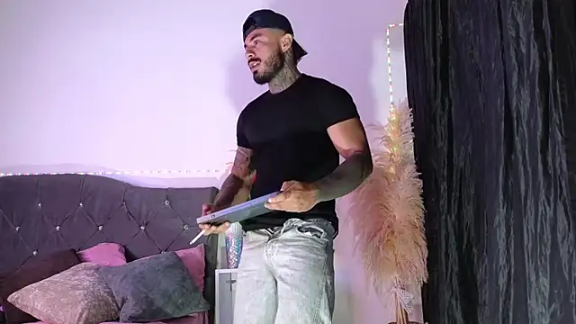 john cartter1 online show from March 2026 12:06:02 PM