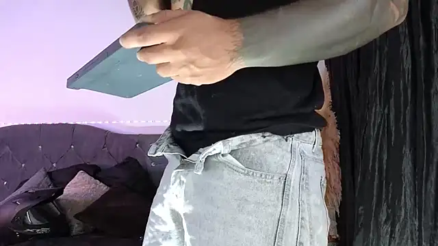 john cartter1 online show from April 2026 12:23:01 PM