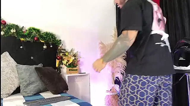 john cartter1 online show from November 2025 11:11:02 AM