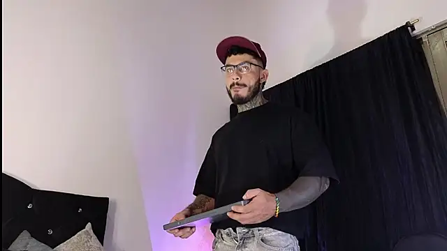 john cartter1 online show from October 2025 11:20:01 AM