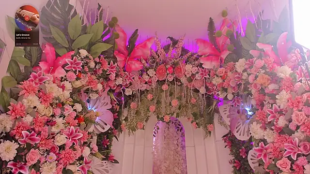 Snapshot of AlisonSharon chatting on March 2025 05:23:02 PM AlisonSharon online show from March 2025 05:23:02 PM