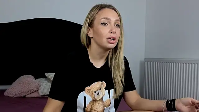 AnnaMaee online show from November 2025 08:56:02 PM