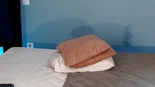 Snapshot of AnnaMaee chatting on January 2025 02:14:01 AM AnnaMaee online show from January 2025 02:14:01 AM