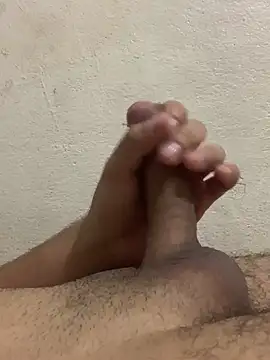 rodrig3105 online show from March 2025 01:46:02 AM