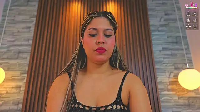 Snapshot of alannavidal chatting on May 2026 03:02:02 AM alannavidal online show from May 2026 03:02:02 AM