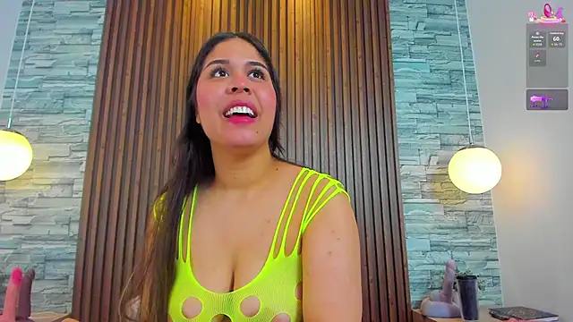 alannavidal online show from November 2025 11:05:01 PM