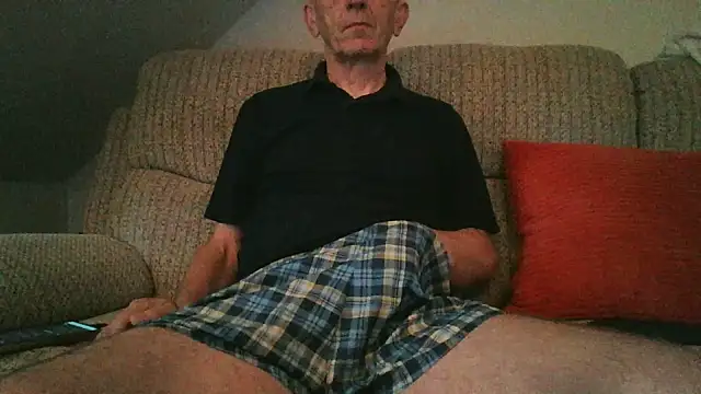 Snapshot of mr_english50 chatting on June 2026 05:06:01 AM mr english50 online show from June 2026 05:06:01 AM