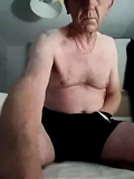 Snapshot of mr_english50 chatting on October 2025 10:49:02 PM mr english50 online show from October 2025 10:49:02 PM