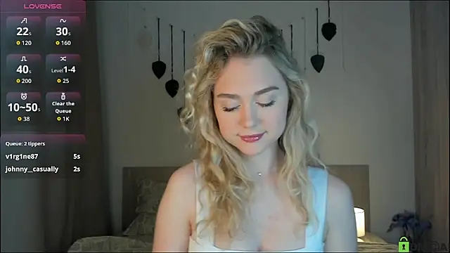 TheVanessaMaes online show from September 2025 10:32:01 PM